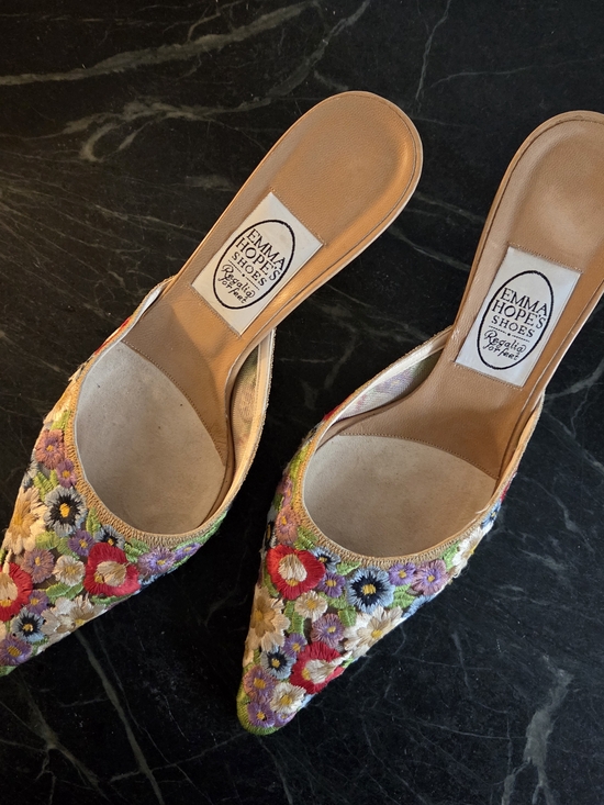 Emma Hope Shoes - Emma Hope's Floral Embroidered Pointed-Toe Mules - Multicolor